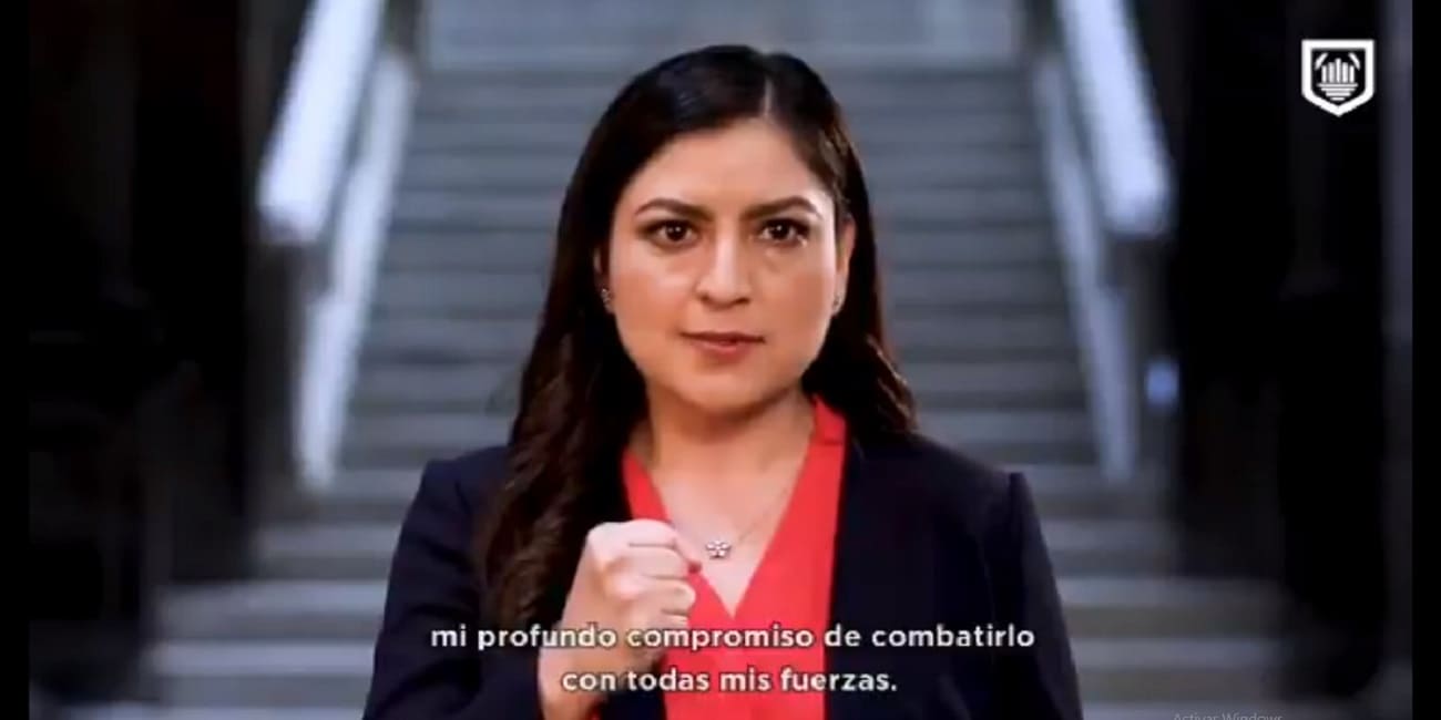 Claudia Rivera trata