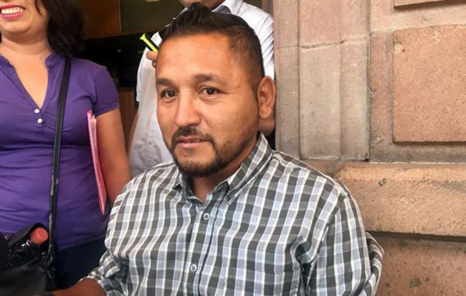 Hospitalizan al "Mijis" de emergencia por complicaciones causadas por cáncer 2 EL MIJIS