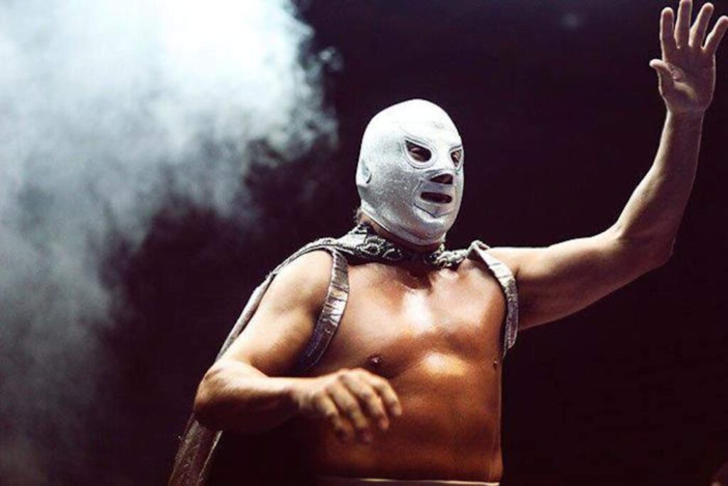 HIJO DEL SANTO