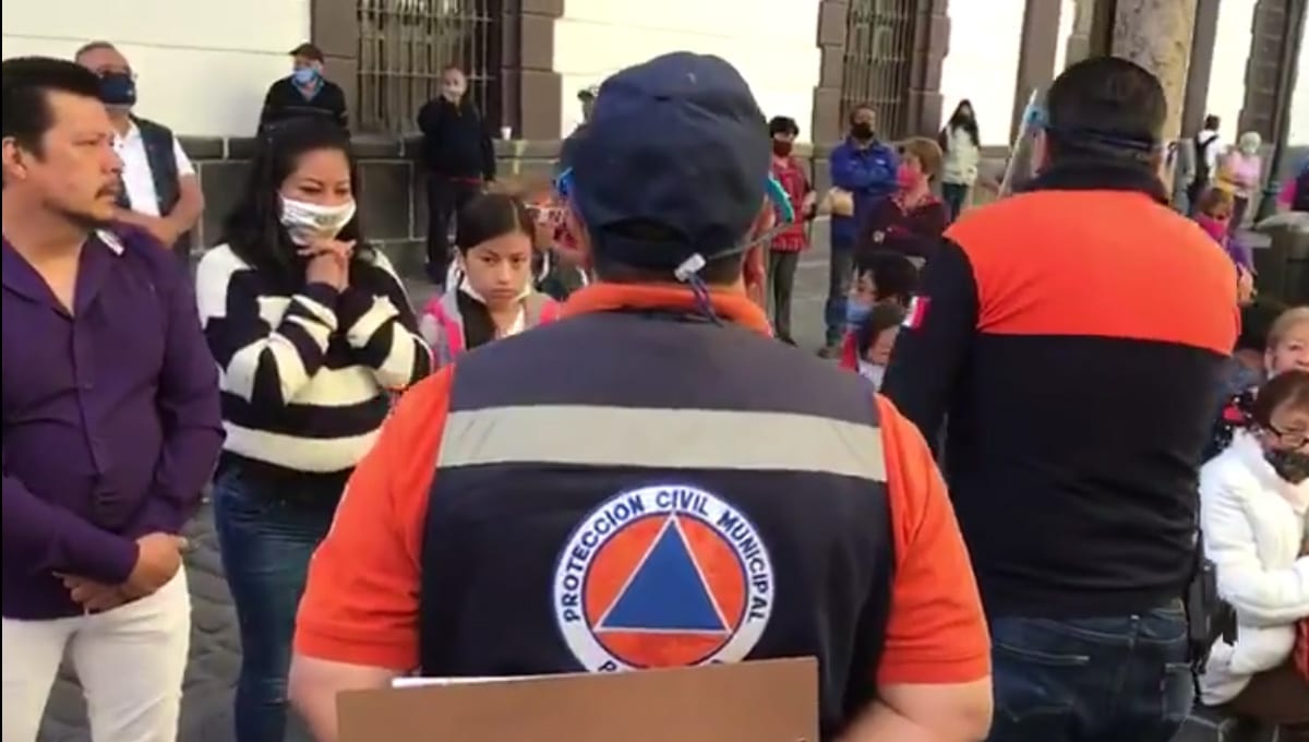 Poblanos ignoran la pandemia y acuden a la Iglesia para festejar al Señor de Las Maravillas 1 Proteccion Civil en el senor de las maravillas