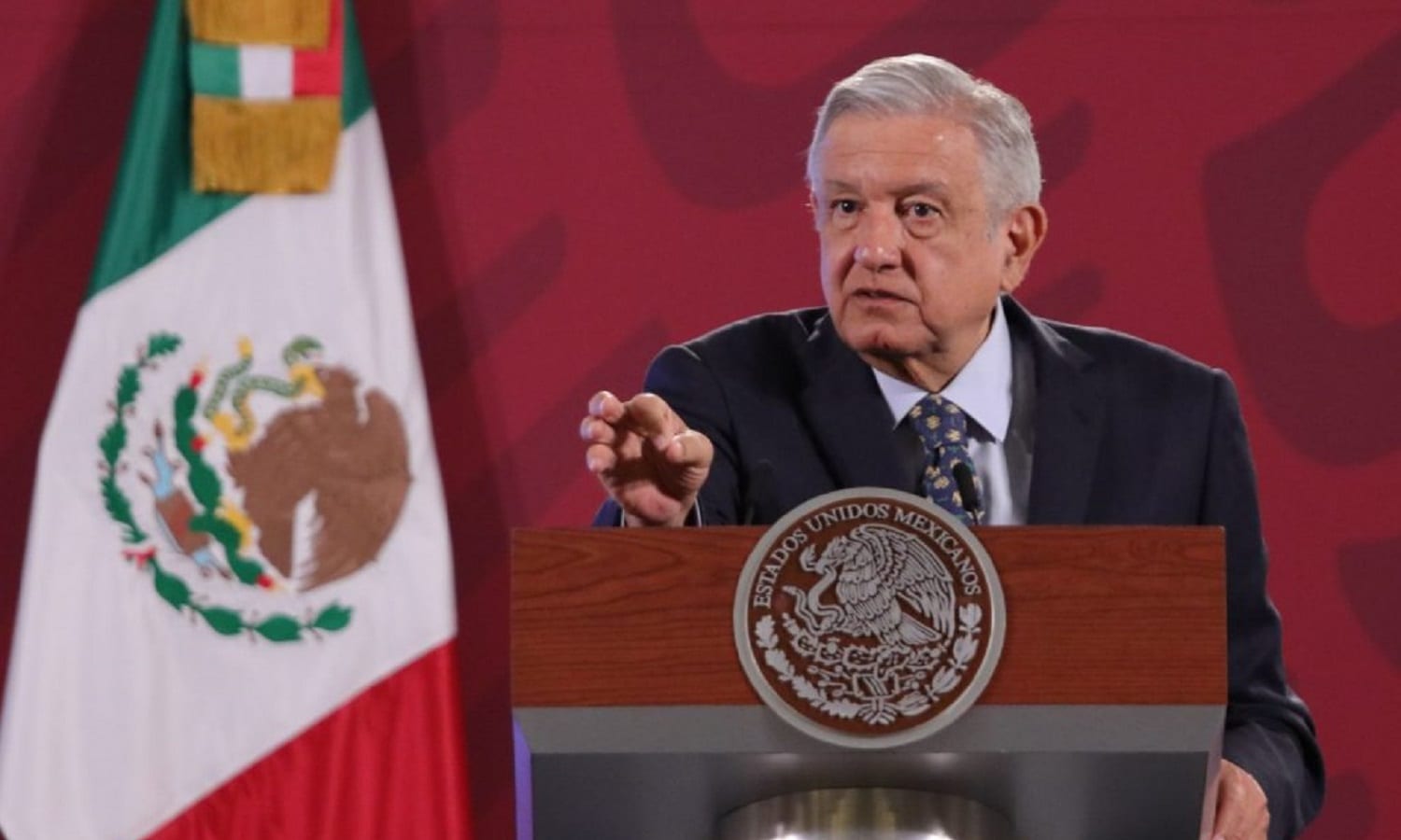 Peña y Calderón tienen que comparecer: AMLO 1 amloo