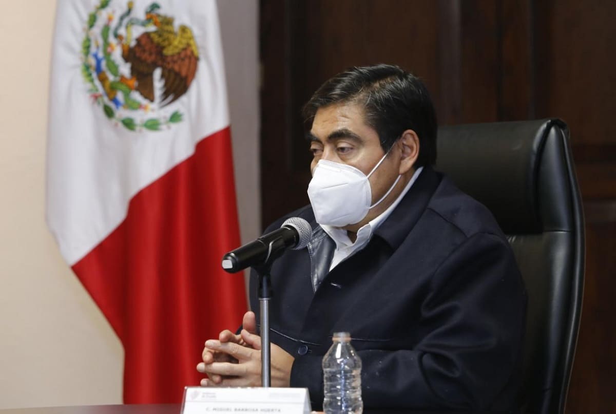 Disputa entre narcomenudistas dejó dos cuerpos embolsados en Puebla: Barbosa  1 Barbosa 6