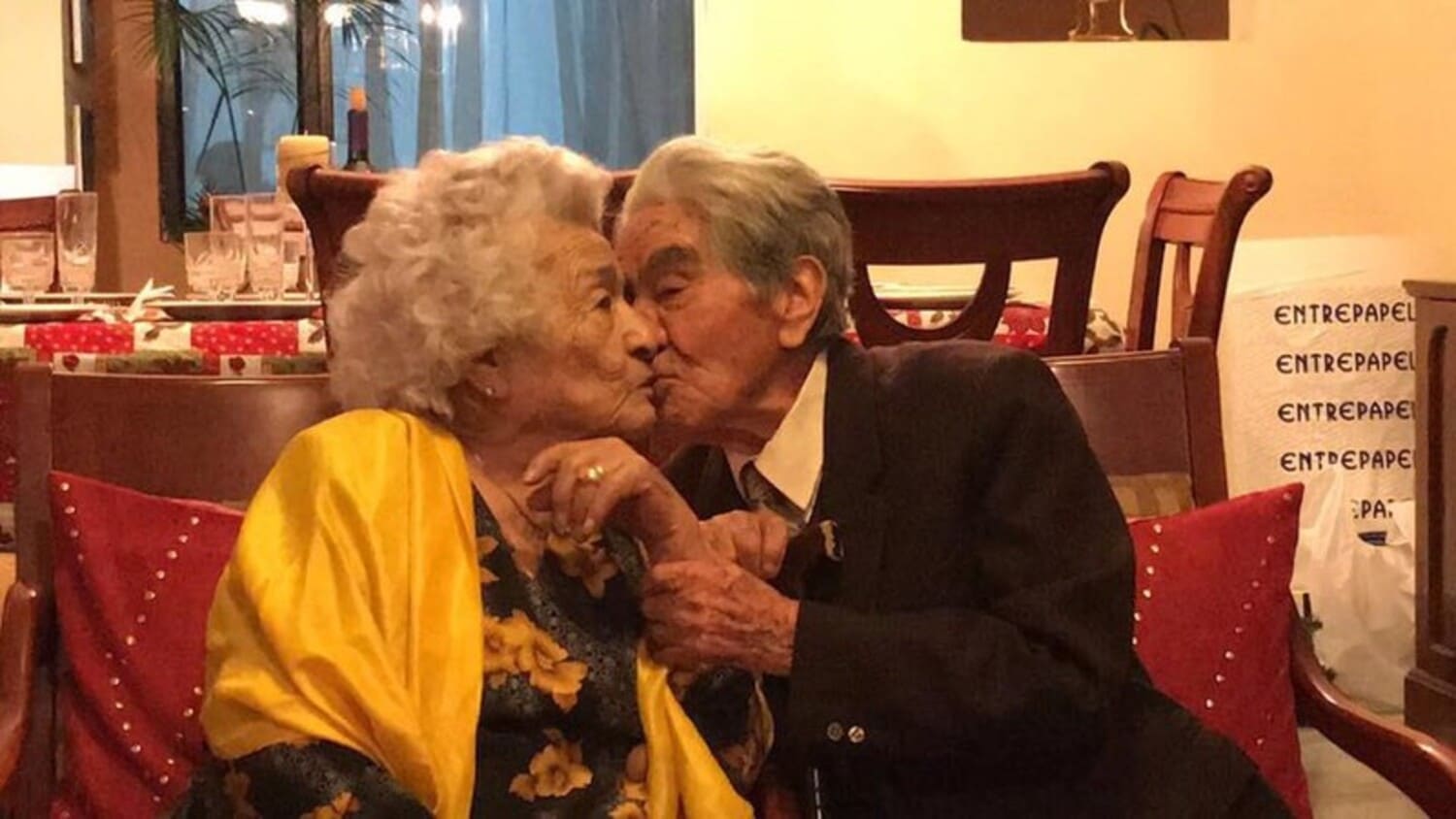 Pareja de Ecuador lleva 79 años junta; rompe récord Guinness 1 PAREJA RECORD 1