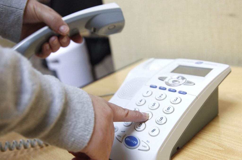 TELEFONO