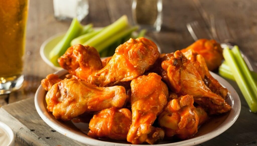 alas de pollo en salsa