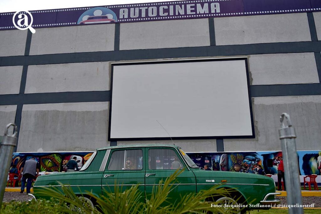 Empresarios poblanos lanzan el Autocinema Scaleta; invirtieron 2 millones de pesos (FOTOS) 21 autoc7