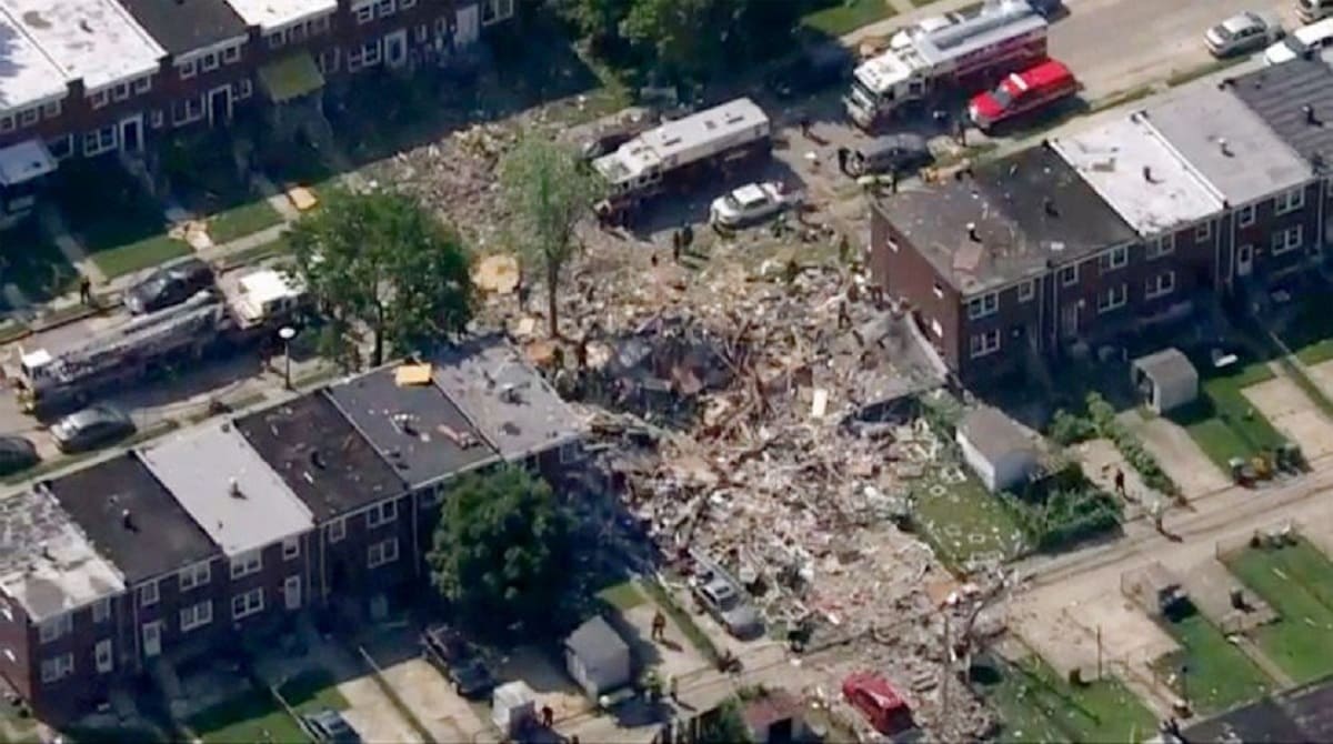 VIDEO: Ahora se registra una explosión en Baltimore y colapsan tres edificios 1 explosion baltimore high 1