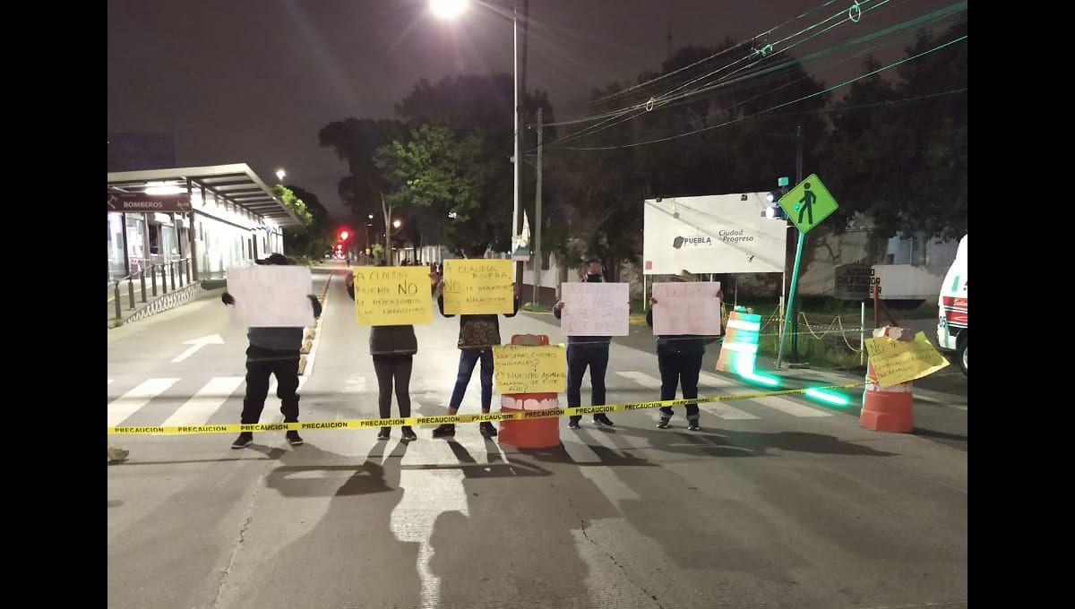 Naranjitas se manifiestan para exigir incremento salarial en Puebla 1 manifestacion naranjitas