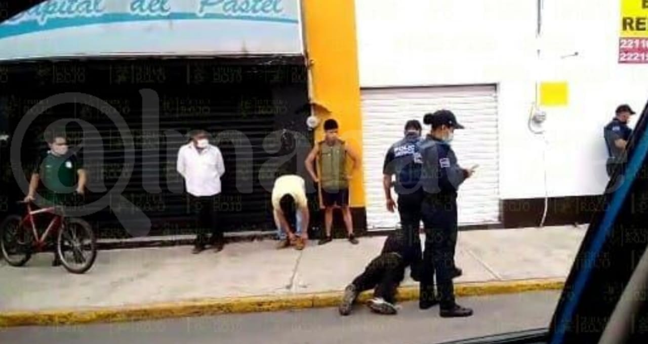 Vecinos de Mayorazgo golpean y amarran a sujeto que acusaron de robar en un negocio 1 mayorazgo