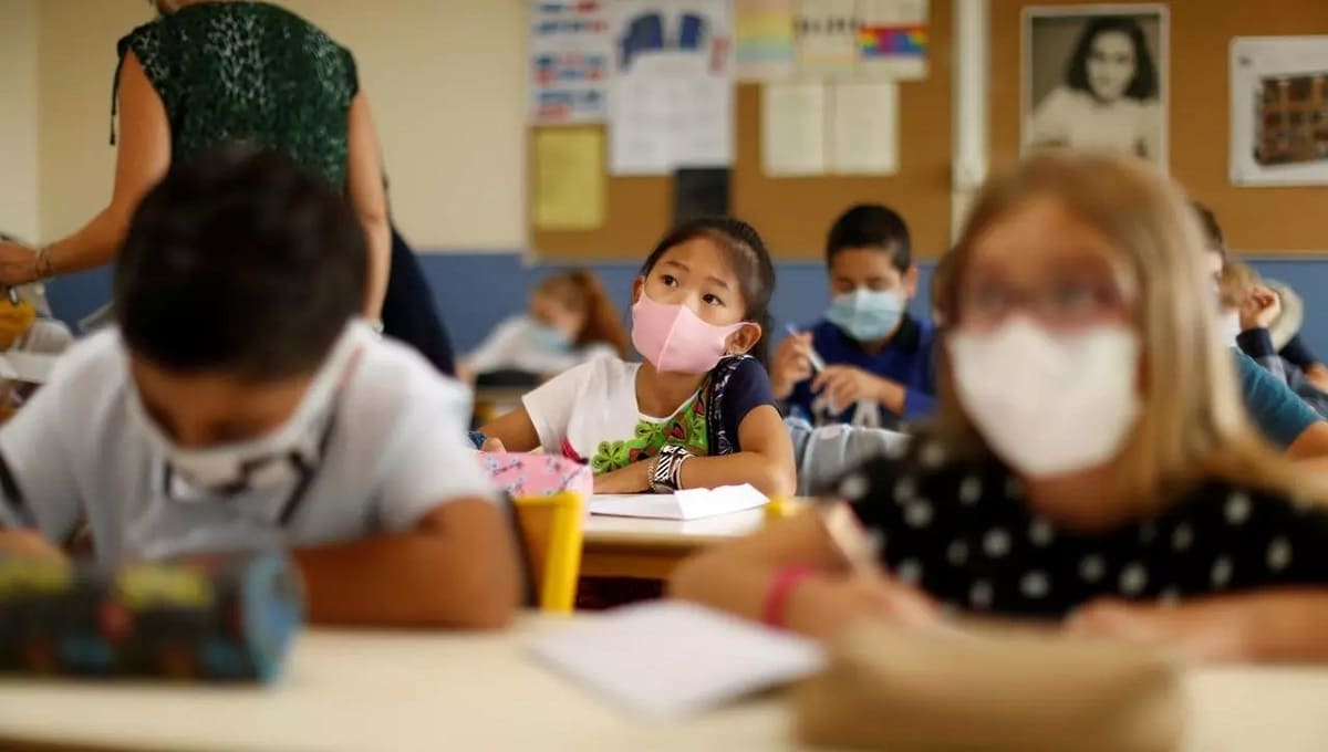 Más de 300 colegios cierran en España por rebrote de coronavirus 1 2020 09 01t093417z 173068383 rc2lpi9s1uyw rtrmadp 3 health coronavirus france school 0 1