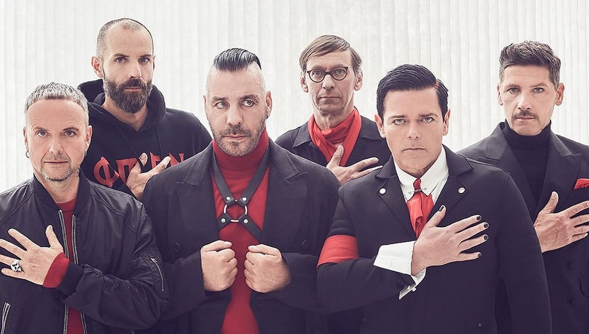 Fans de Rammstein inundan de tristeza las redes sociales; hoy era su concierto en México 1 69273e8a40b1ab5709f1d76291fb43c6 1