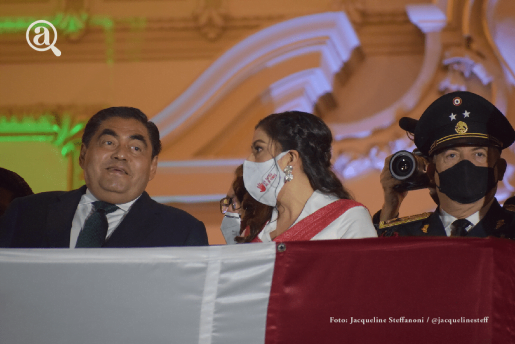 B5894721 94D0 4306 A5FF 5B7C0ADDECB9