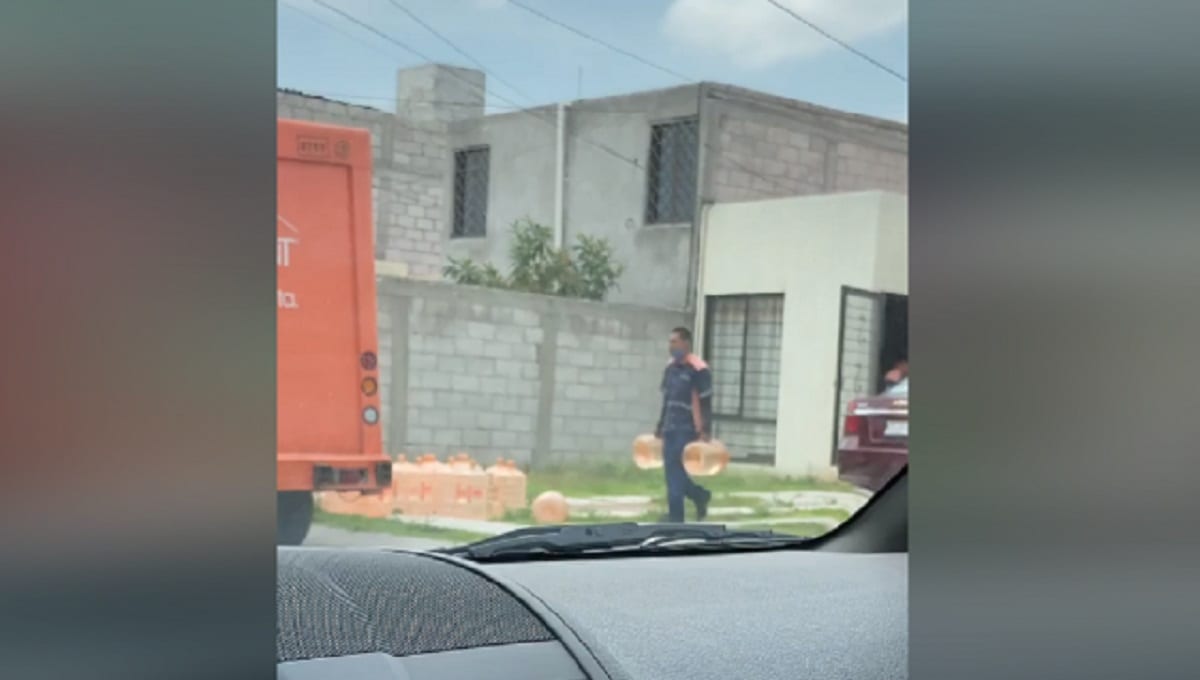 Rellenan garrafones de Bonafont en una casa en Querétaro 3 Bonafont 1