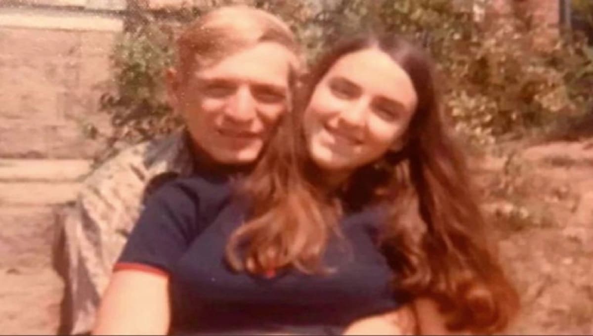 Tomados de la mano, fallece pareja de 48 años de matrimonio por covid-19 1 MATRIMONIO 768x514 1