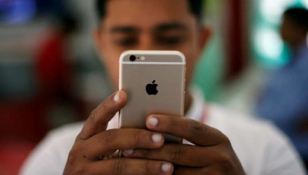 Niña manda fotos íntimas de su madre por error a redes sociales 1 Apagón mundial de internet afectará el 30% de los dispositivos. Foto: Reuters.