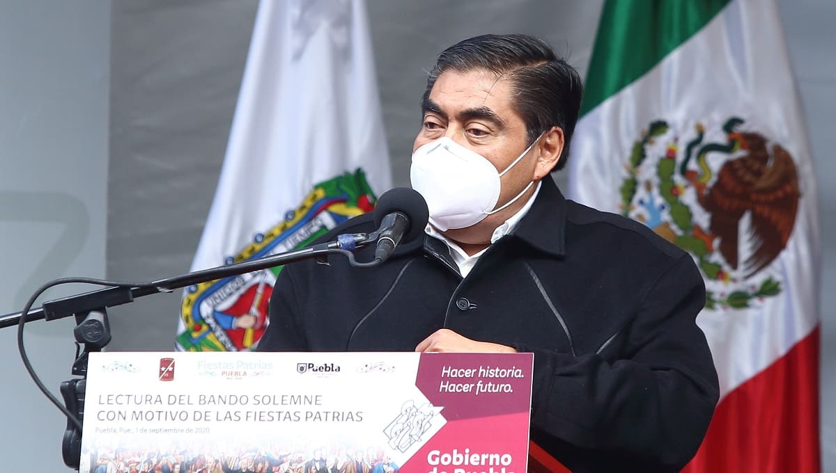 Llama Barbosa a las y los poblanos a la concordia y al entendimiento 1 barbosa bando solemne 1