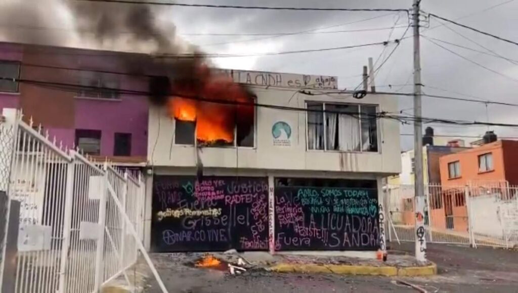 feministas oficinas derechos humanos Ecatepec