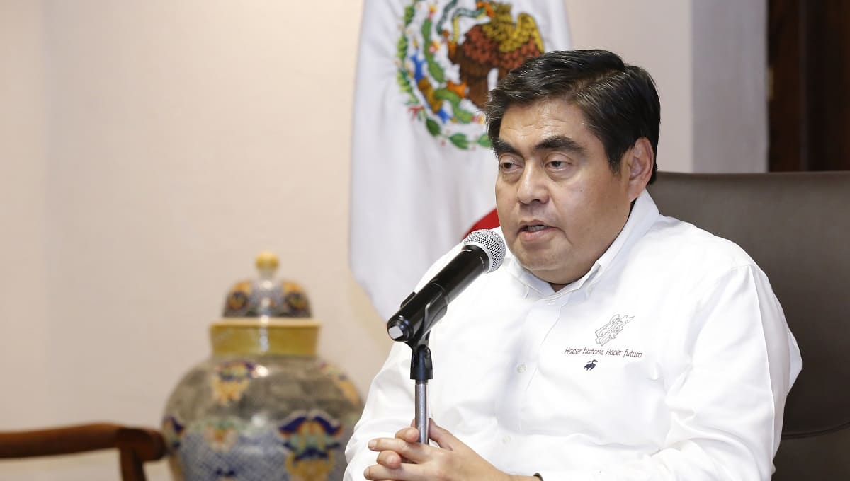 Gobernar es ejercer una labor constante, comprometida y no de ocurrencias: Miguel Barbosa Huerta 1 Barbosa huejotzingo 1