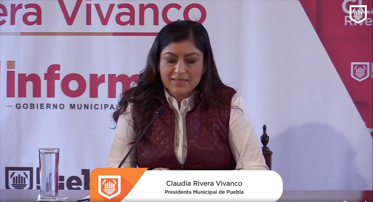 Alcaldesa de Puebla dice que los baches no son su culpa: responsabiliza a administraciones pasadas 1 CLAUDIA RIVERA