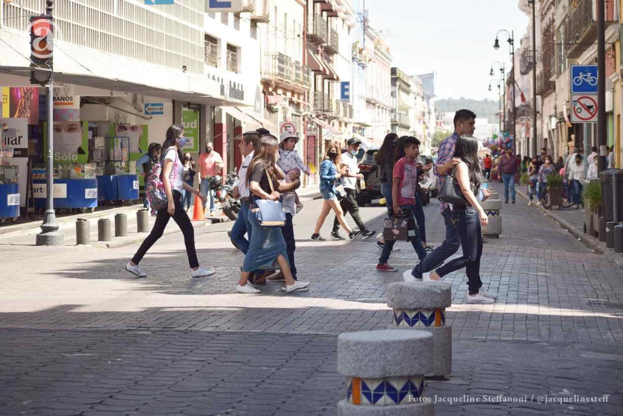 Centro Puebla gente covid 2