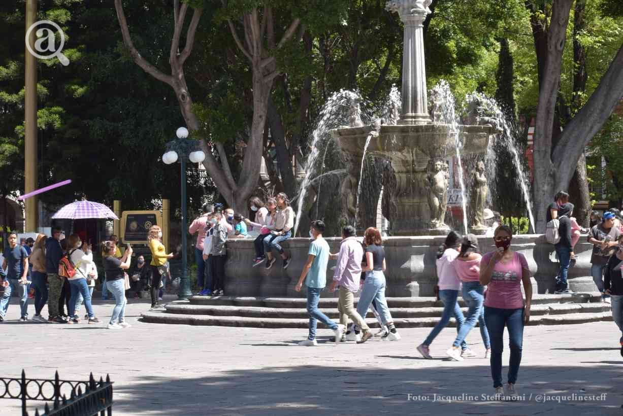 Puebla llega a los 70 mil casos positivos de COVID-19 2 Centro Puebla gente covid 4