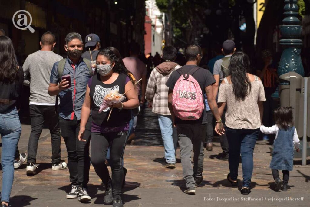 Centro Puebla gente covid 8