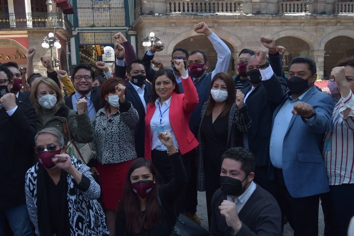 Claudia Rivera congreso 1