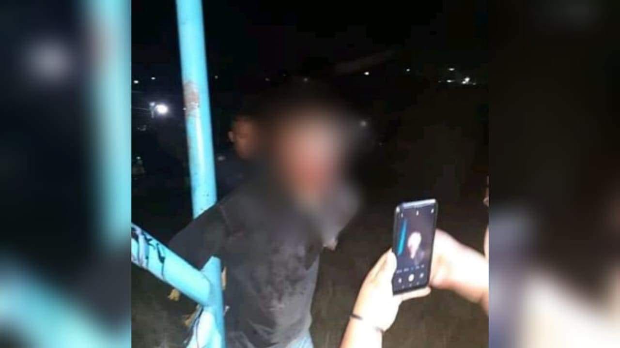 Intentan linchar a presunto ladrón en Xochimehuacan; la policia municipal lo rescató 1 F83B6EE4 93C5 4E75 8049 8E3E4086873E