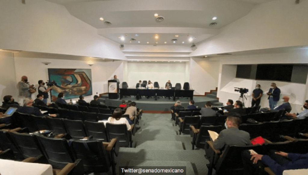 SENADO