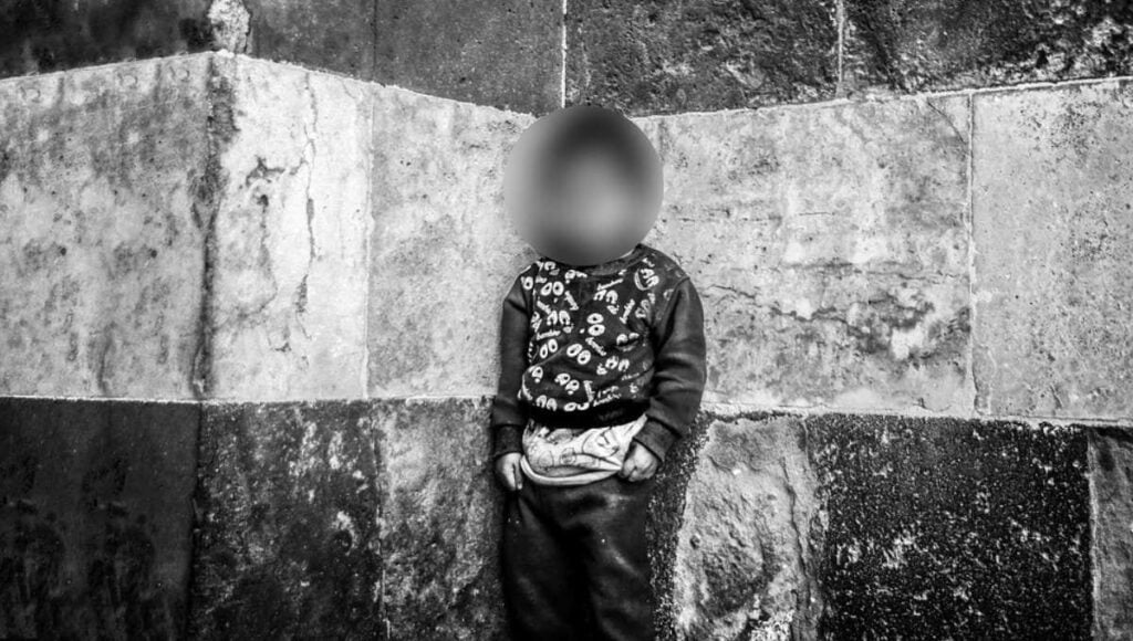 abandonan a nino en iztapalapa