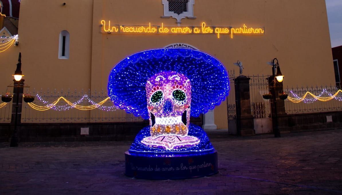“Una luz de esperanza al 2021”: así adornaron Atlixco para Día de Muertos 1