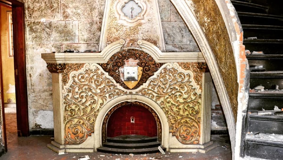 VIDEO: Utilizan casona abandonada en Puebla para hacer rituales satánicos y drogarse 1 casona