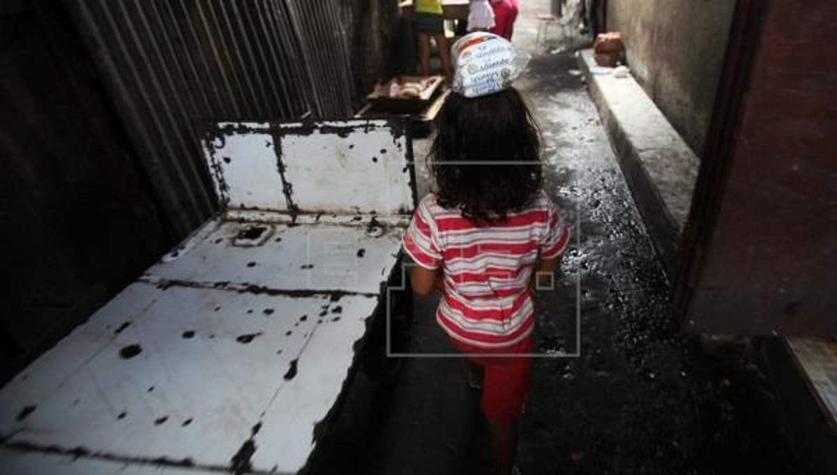 Debido a la pandemia, 11 millones de niñas podrán volver a la escuela: UNESCO 1 nINAS