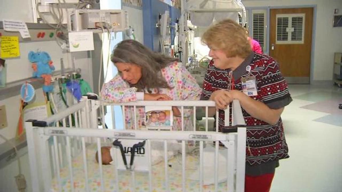 Enfermera dona riñón para un niño de 2 años en Minnesota 1 shauna bonnie kidney transplant 1