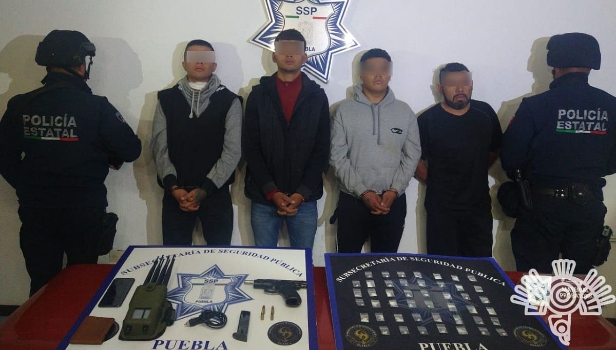 Detienen a cuatro personas por el robo de un tractocamión en Puebla 1 10bd1ace ad37 46c5 b5f2 7832cbd49020 1