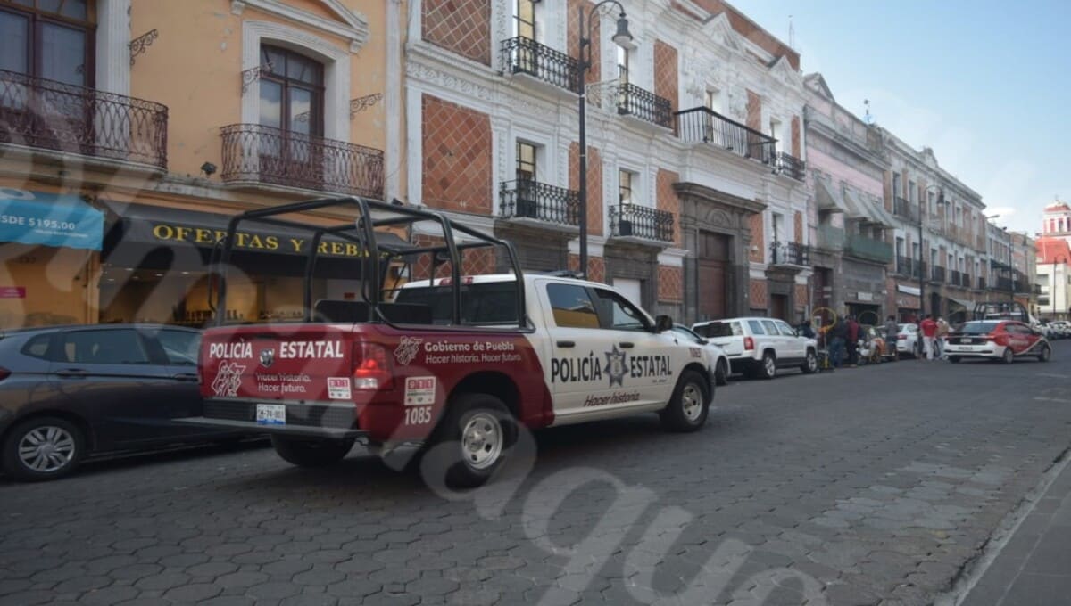 Policía Estatal ingresa al Congreso de Puebla ante la toma feminista 3 1606760926348 1