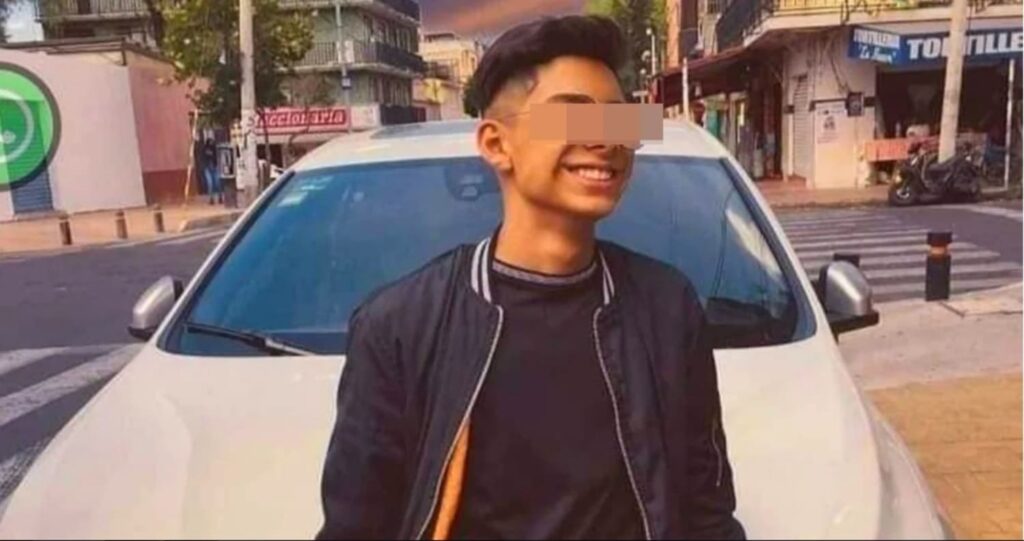 Adolescente en maleta 1