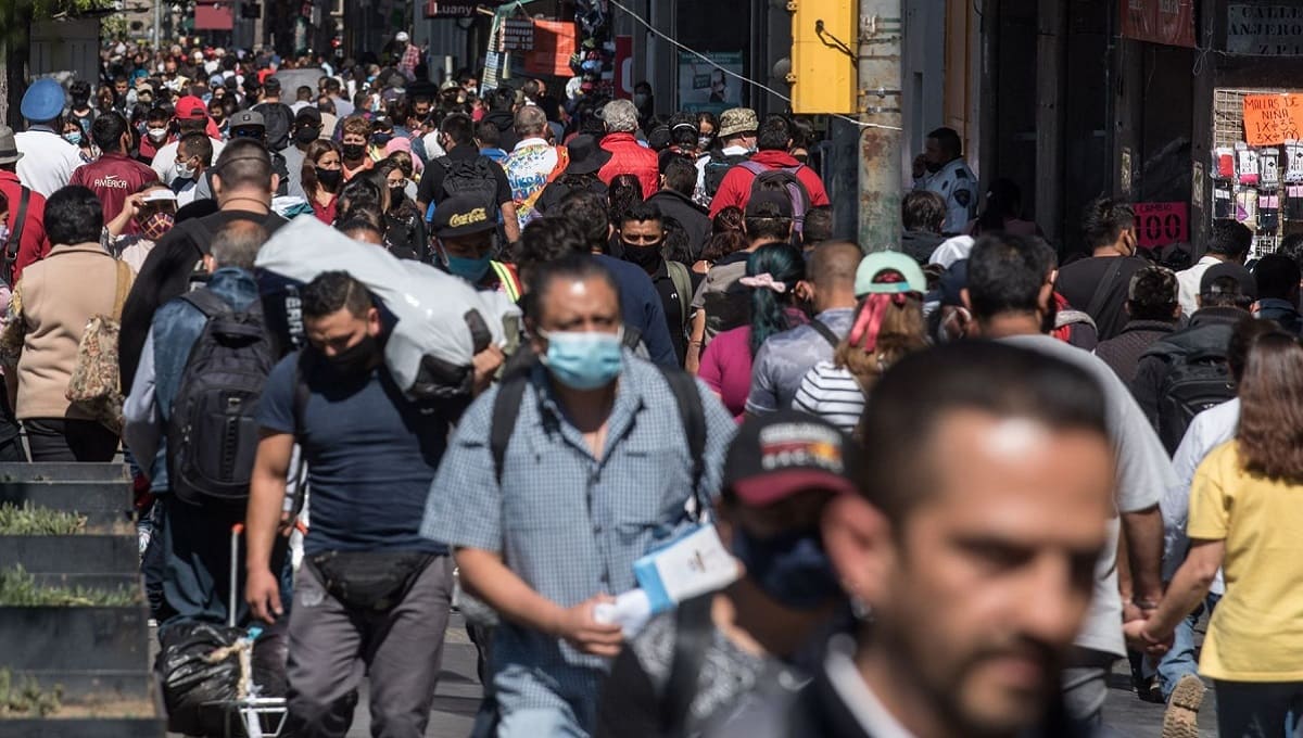 México supera los 2 millones de casos confirmados de COVID-19 2 Covid mexico 1