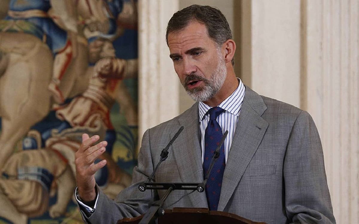 El rey Felipe VI entra en cuarentena por contacto con caso de COVID 1 Rey Felipe VI de Espana 1