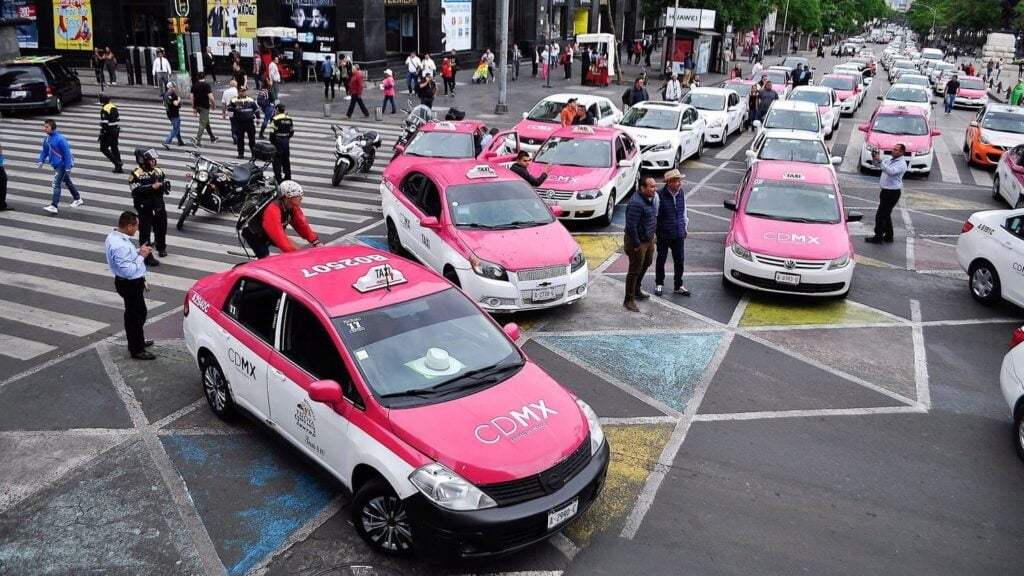TAXIS DE LA CIUDAD DE MEXICO 1