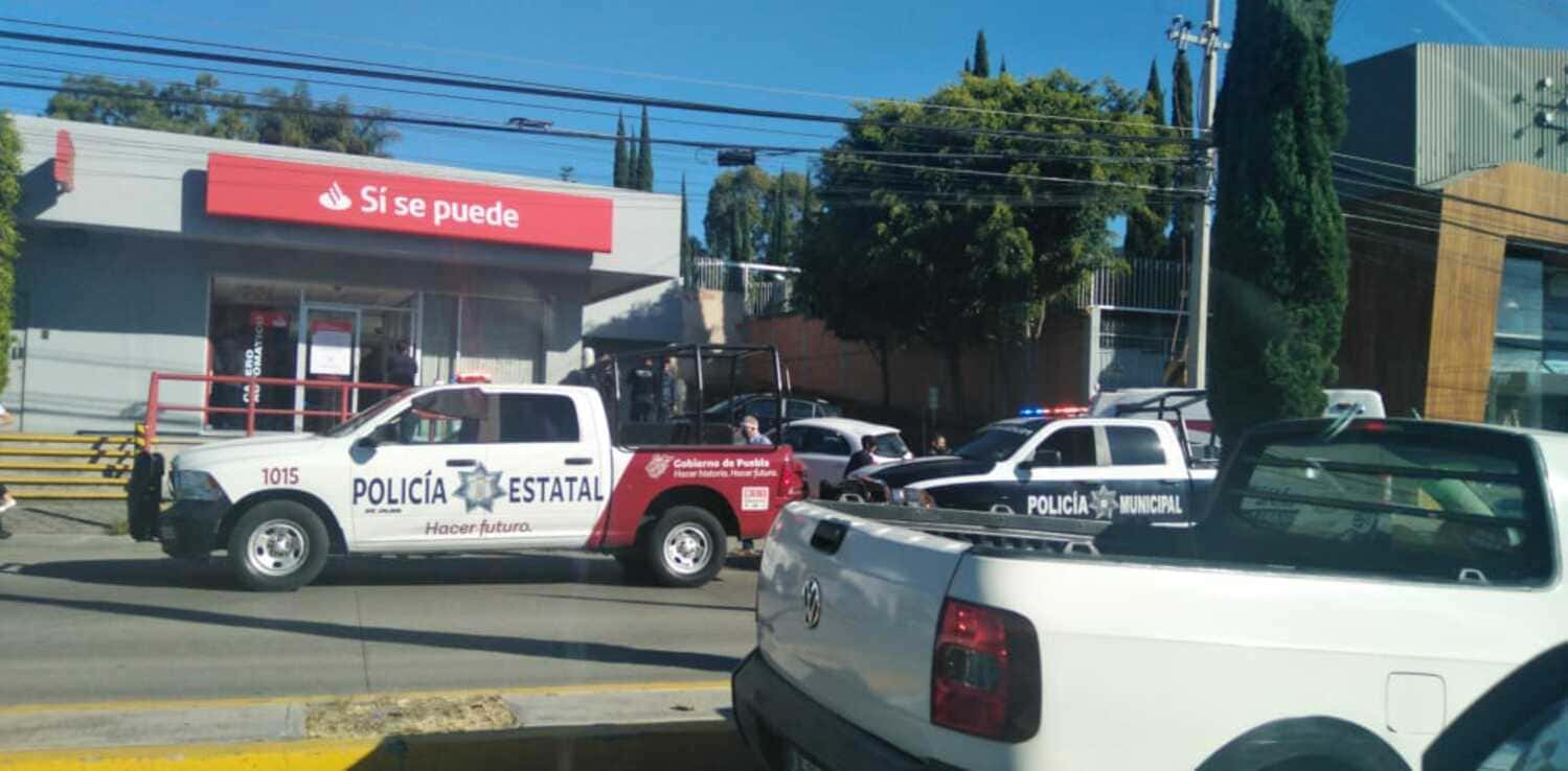 VIDEO: Intentan asaltar a cuentahabiente de Santander en Puebla 1 WhatsApp Image 2020 11 13 at 5.36.10 PM 1