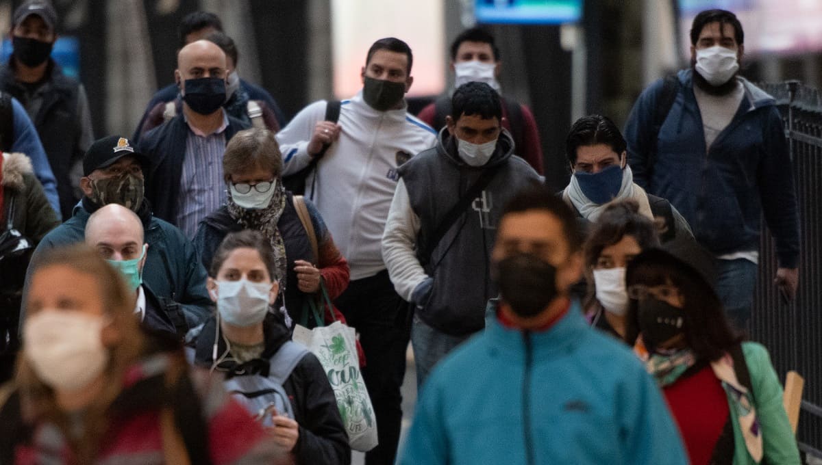 México supera las 102 mil muertes por coronavirus 1 YHGOMQIQKNFIDJMONREZMNW7YU22 1