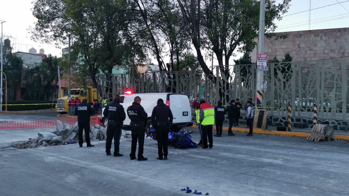 Motociclista pierde la vida frente a IMSS de San José tras impactarse con montículo de escombros 1 accidente