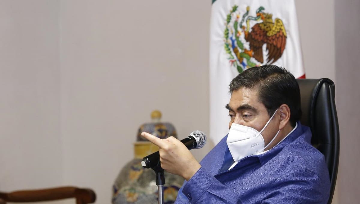 Exige Barbosa a delegada del IMSS Puebla que dé la cara por muerte del bebé Lázaro 1 barbosa delegada del imss 1