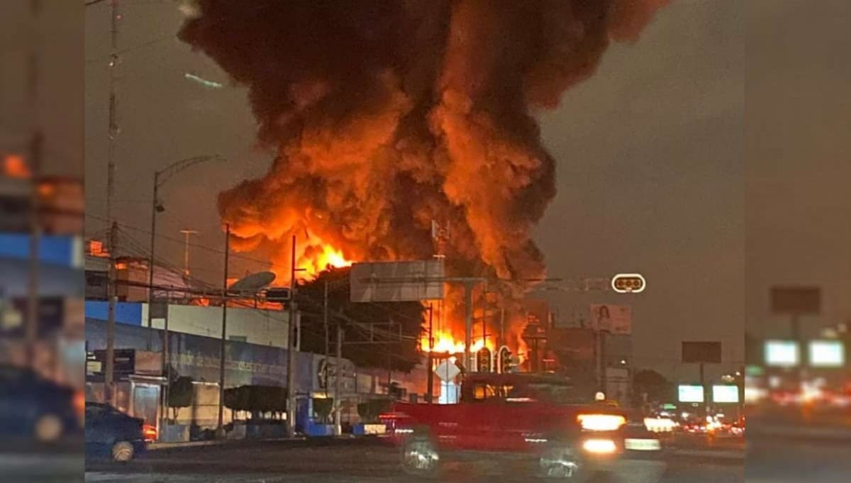 Incendio en la subestación de la CFE en la CDMX deja a 31 mil personas sin luz 1 cfe 1