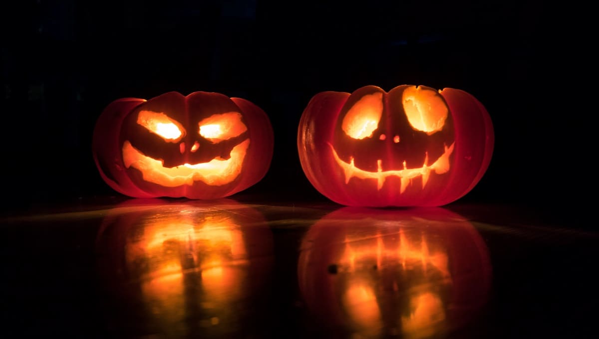 "Covidiotas" desatan críticas y memes en redes por fiestas de Halloween en México 1 halloween covidiotas 1