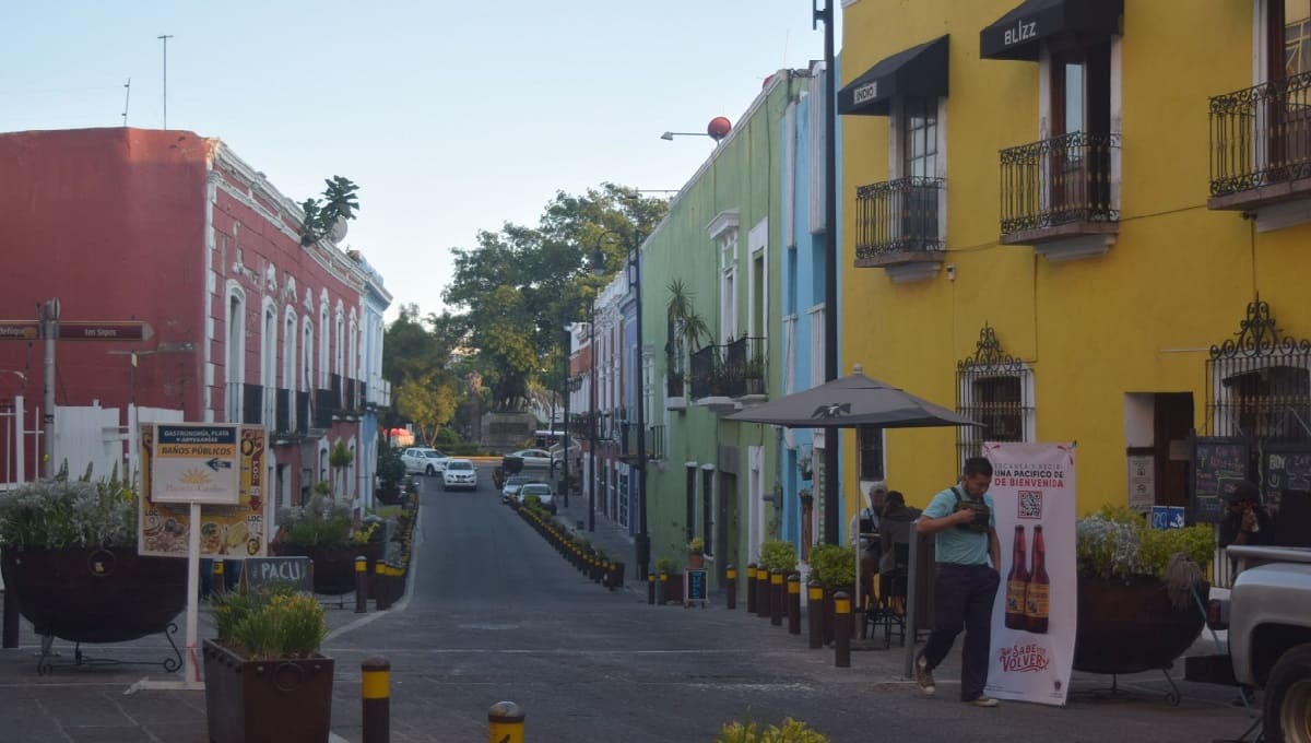 Al igual que Gali y Banck, Claudia Rivera remodelará Los Sapos con 2.2 mdp 5 los sapos 4 1