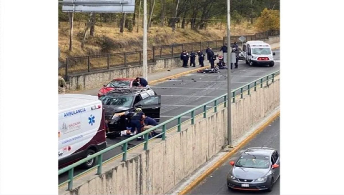 Cuentahabiente atropella a motociclistas que lo querían asaltar en Naucalpan 1 naucalpan