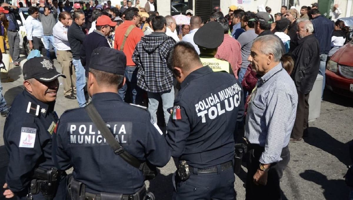 Por presunta corrupción, despiden a 90 jefes de la policía en Toluca 1 policia municipal toluca remocion 1