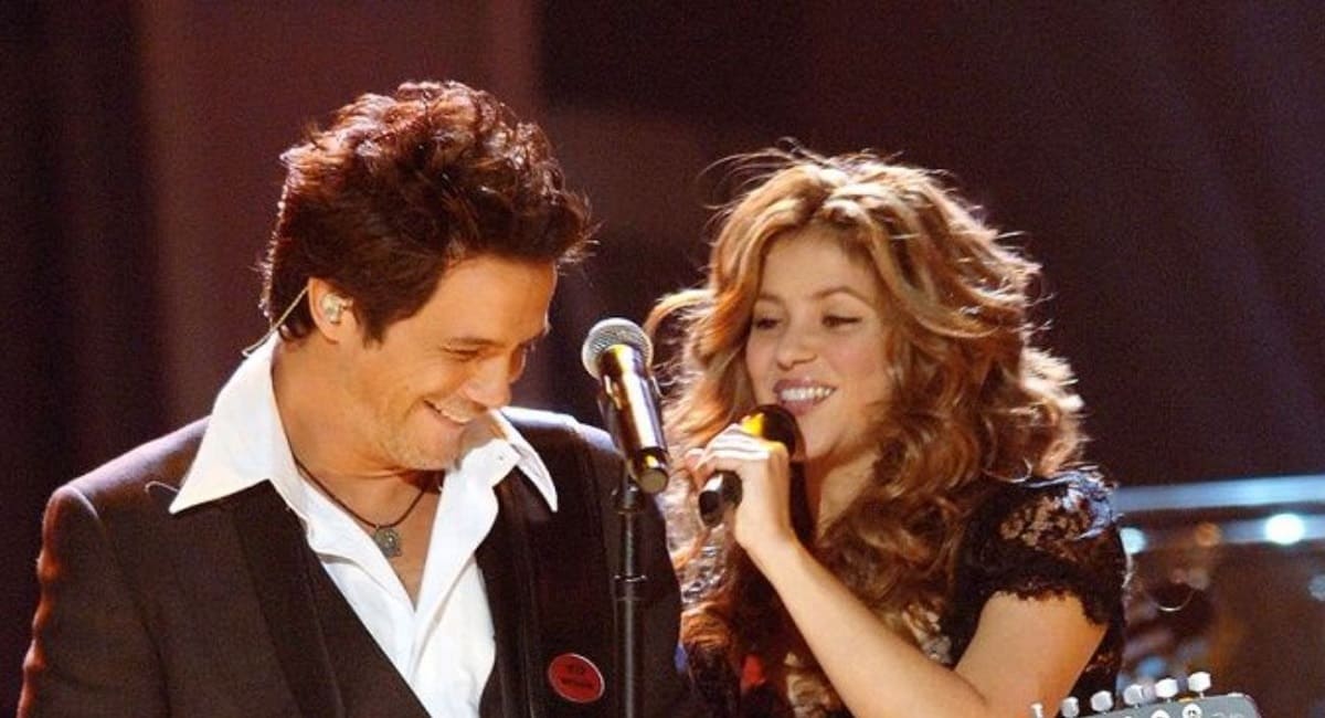 VIDEO: Reviven rumores sobre romance entre Shakira y Alejandro Sanz 1 shakira y alejandro sanz en la 7a entrega anual del latin grammy.jpg 889539689 1